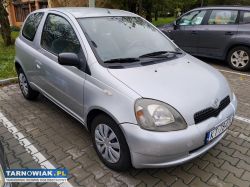 Toyota yaris 1.0  2000r. - Obrazek 2