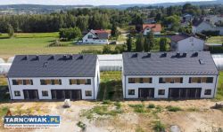 59 m2, piętro z poddaszem, stan deweloperski - Obrazek 1