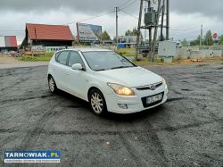 Hyundai i30 1.6crdi 115km 09r - Obrazek 1