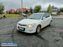 Hyundai i30 1.6crdi 115km 09r - Obrazek 2