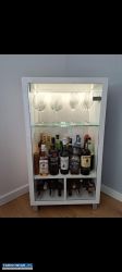 Lakierowany barek na alkohol - Obrazek 1