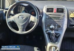 Toyota auris i 1.6 2009 - Obrazek 4