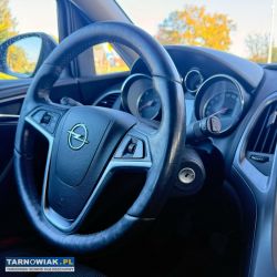 Sprzedam Opel Astra J Sports Tourer - Obrazek 4