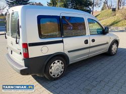 Opel Combo benzyna  gaz - Obrazek 3