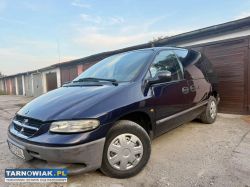 ** Chrysler Voyager 2.5 Diesel ** Niski Przebieg * - Obrazek 1