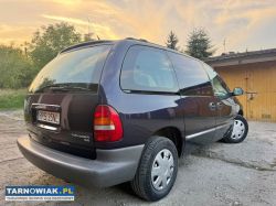 ** Chrysler Voyager 2.5 Diesel ** Niski Przebieg * - Obrazek 4