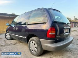 ** Chrysler Voyager 2.5 Diesel ** Niski Przebieg * - Obrazek 3