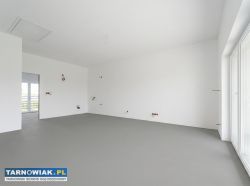 84,21 m² z ogródkiem i 2 m. parkingowymi w Pogórsk - Obrazek 4