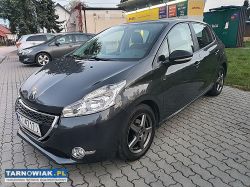 Peugeot 208 --benzyna 2014 rok - Obrazek 1