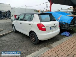Skoda fabia 1.2tsi 86km 14r - Obrazek 2